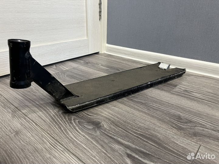 Дека для трюкового самоката