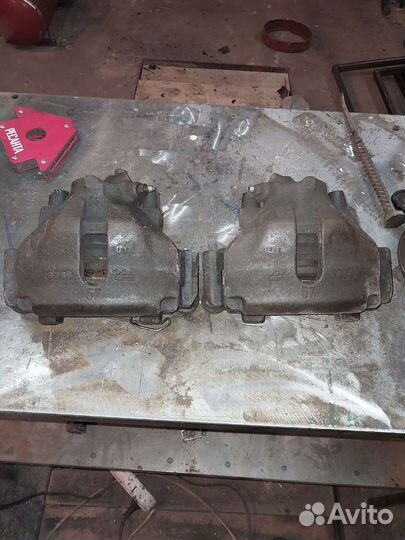 Суппорт Ауди 100 c4