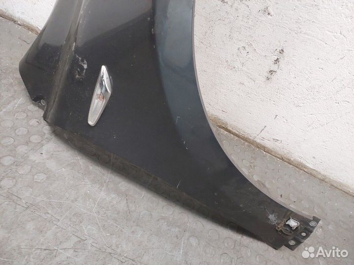 Крыло Suzuki Kizashi, 2012