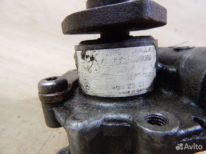 Насос гур Mercedes Vito 638