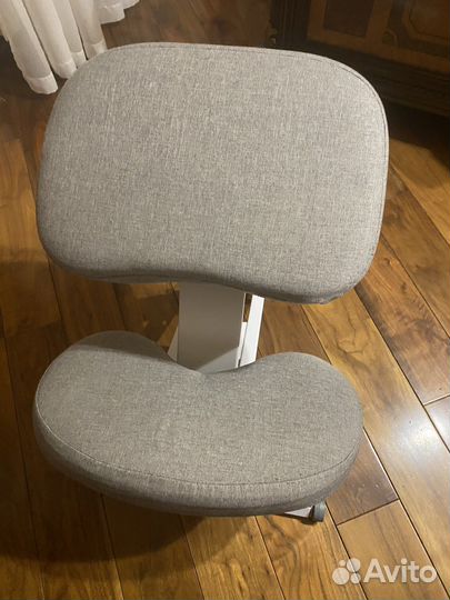 Стул ортопедический Атлант, растущий, хит