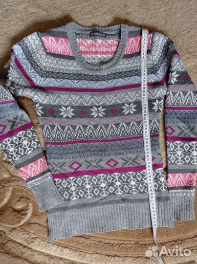 Свитер