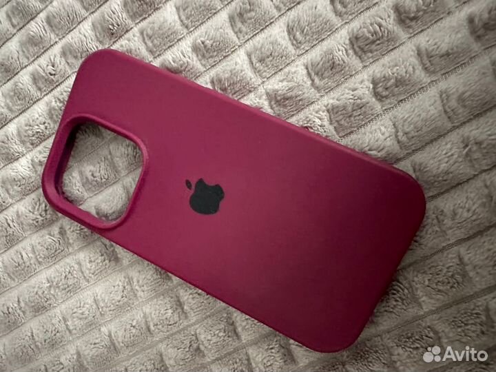 Чехол на iPhone 14 pro