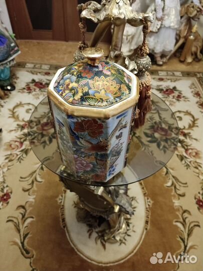 Вазон с крышкой. Редкая форма