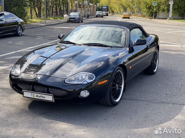 Ягуар XK 2001