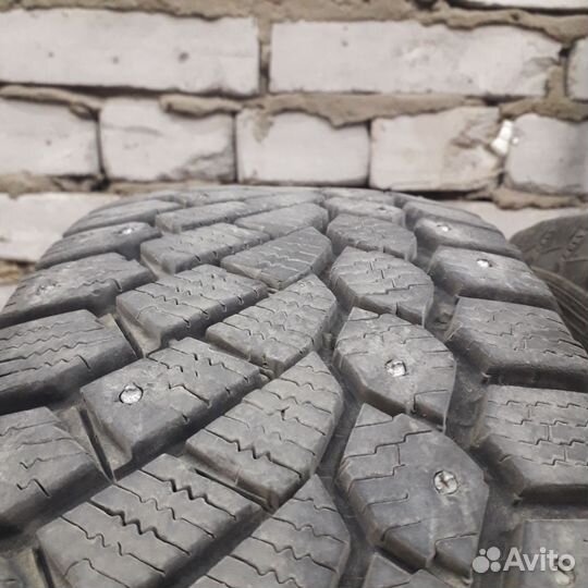 Gislaved Nord Frost 200 19.5/65 R15 95
