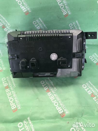 Дисплей информационный Mercedes CL 500 W 216