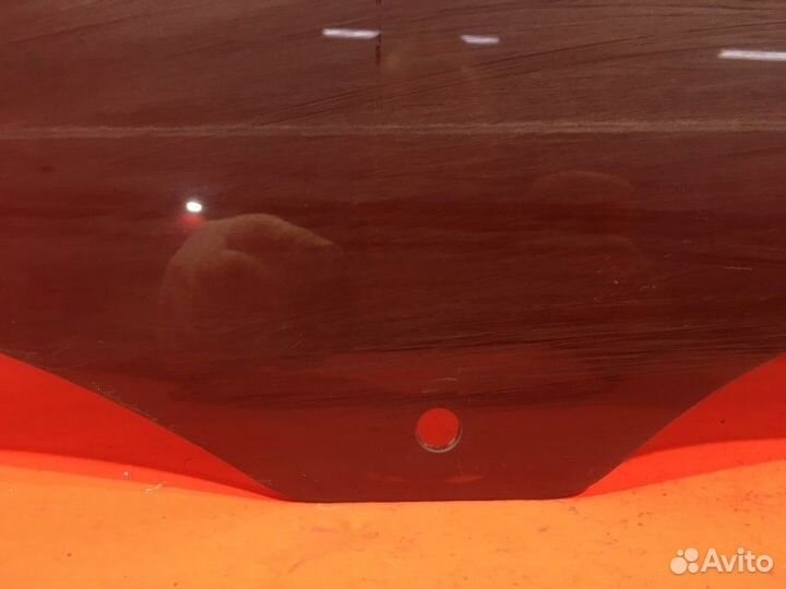 Стекло двери заднее левое Kia Sportage KM G4GC 2.0