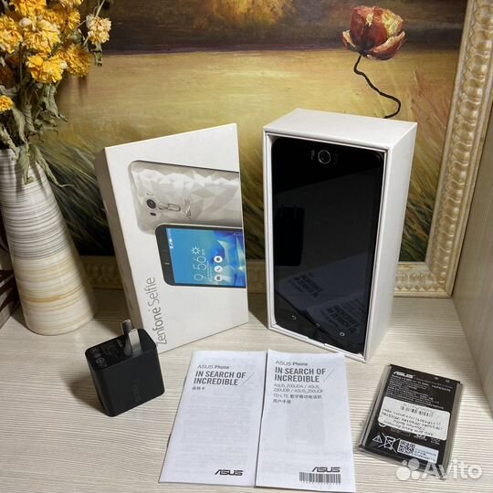 ASUS ZenFone Selfie ZD551KL, 2/16 ГБ