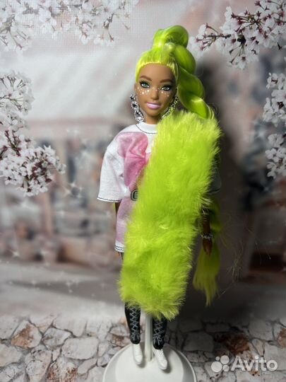 Кукла, барби
