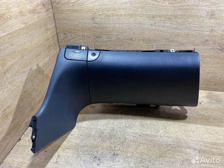 Бардачок Mercedes E W211