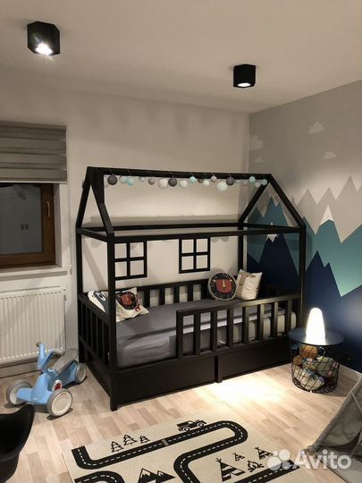 Кроватка домик из массива дерева от производителя