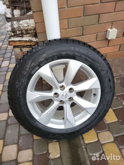 Шины диски и колеса на 18