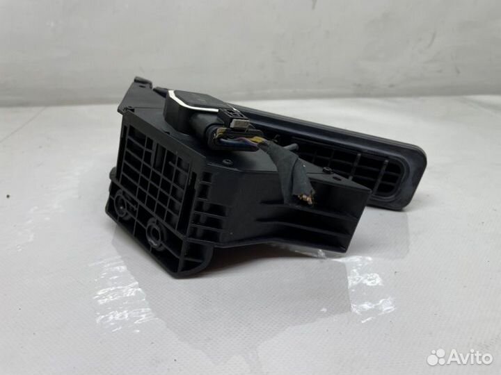 Педаль газа Mercedes-Benz C W204 1.8 2012