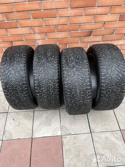 Nokian Tyres Hakkapeliitta 8 225/55 R17 101T