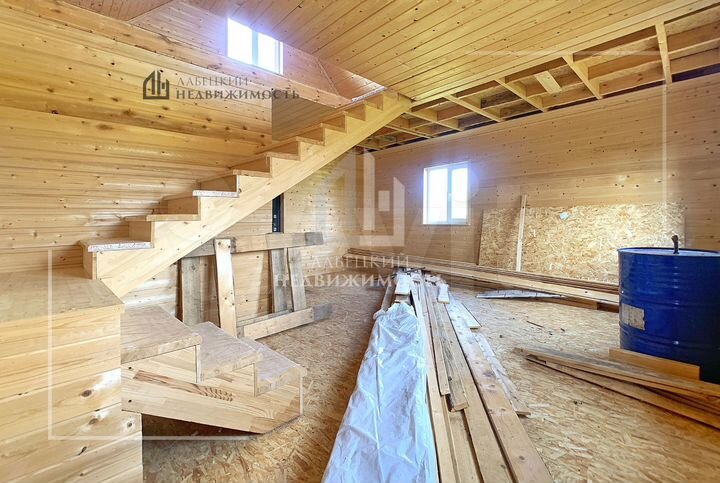 Дом 52 м² на участке 14 сот.