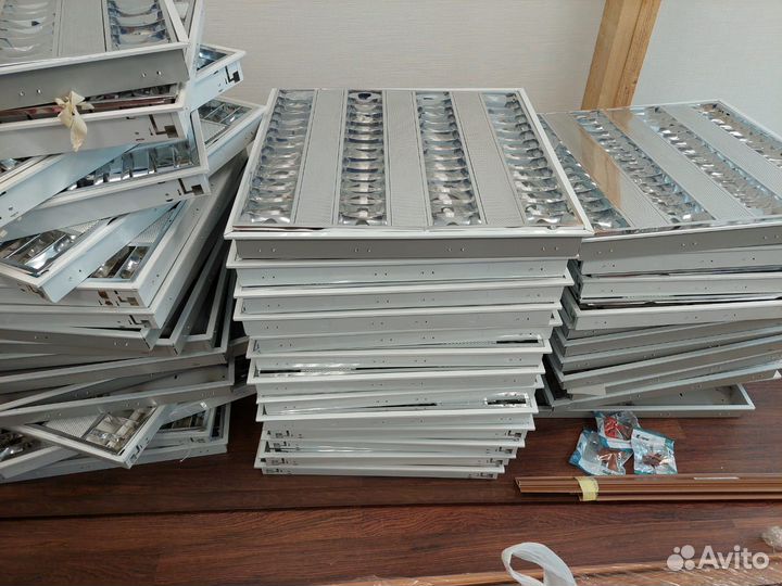 Светильник потолочный 595*595 под армстронг