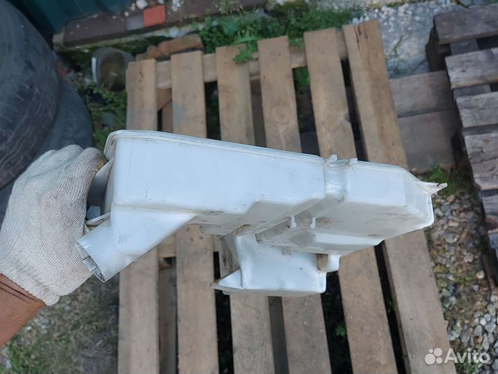 Бачок омывателя Хонда Цивик 5D