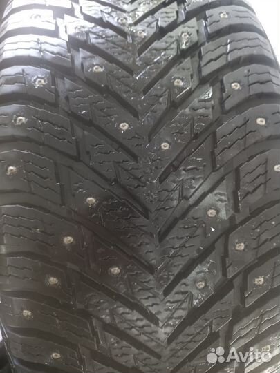 Nokian Tyres Hakkapeliitta 10p SUV 255/45 R20