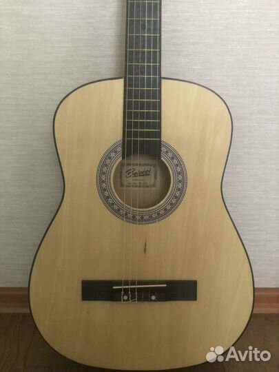 Продам гитару