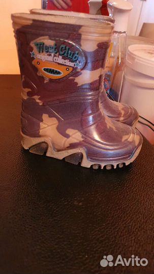 Детские резиновые сапоги