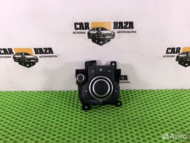 Блок управления магнитолой Mazda 6