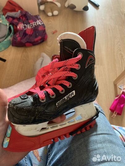 Хоккейные коньки bauer