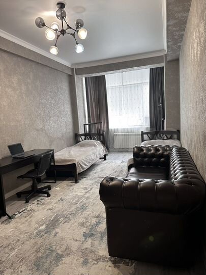 3-к. квартира, 112 м², 1/14 эт.