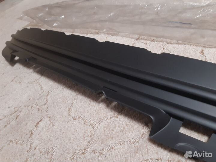 Заглушка на передний бампер Peugeot 308 Пежо 308