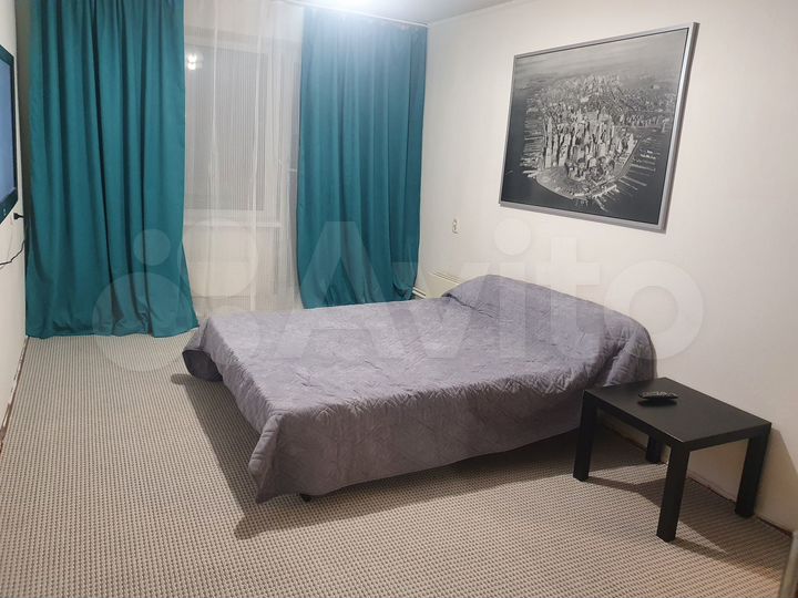 1-к. квартира, 33 м², 10/10 эт.