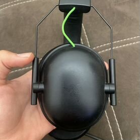 Наущникт razer