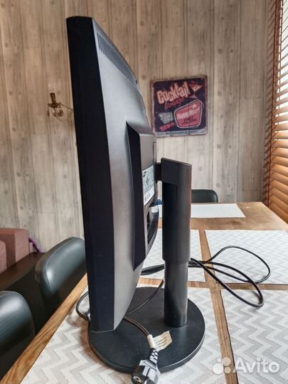 Монитор Samsung 19 дюймов