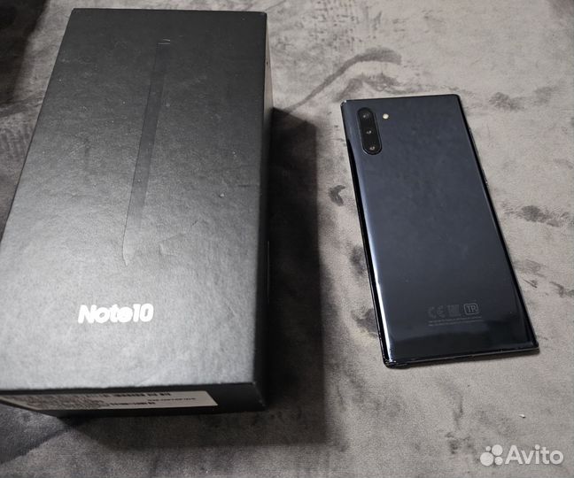 Samsung Galaxy Note 10, 8/256 ГБ