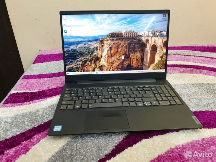 Ноутбук сенсорный экран