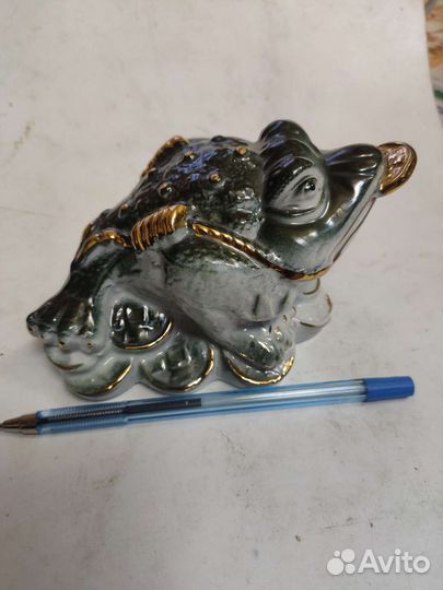 Коллекционная Лягушка,приносящая успех в бизнесе