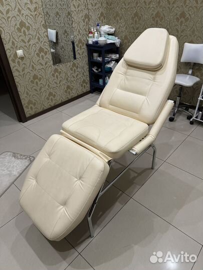 Кушетка косметологическая бу