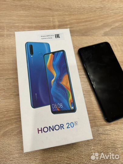 Телефон Huawei 20s