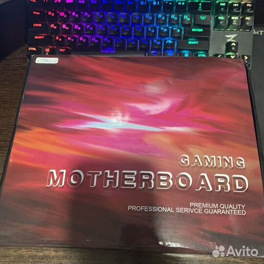 Материнская плата с процессором LGA 1356