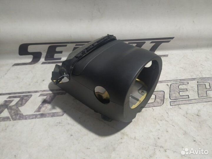 Кожух рулевой колонки Audi A6 С6 2004—2008