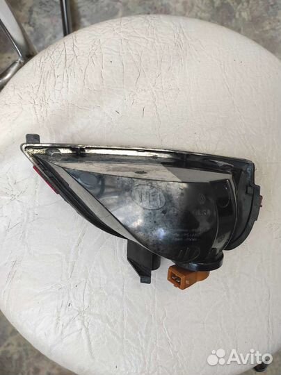Renault Kaptur фара Правый и левый фонарь в бампер