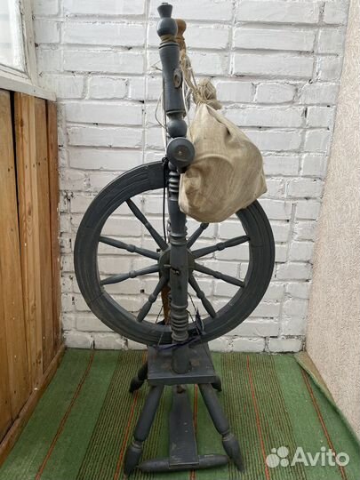 Прялка старинная
