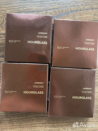 Hourglass Ambient Lighting Powder пудры в наличии