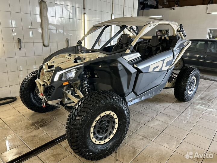 —BRP Can-am Maverick x3 XRC Turbo RR