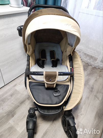 Коляска прогулочная