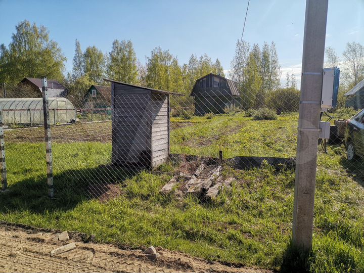 Участок 8,6 сот. (СНТ, ДНП)