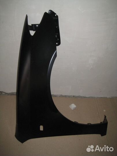 Крыло переднее toyota corolla E15 E12