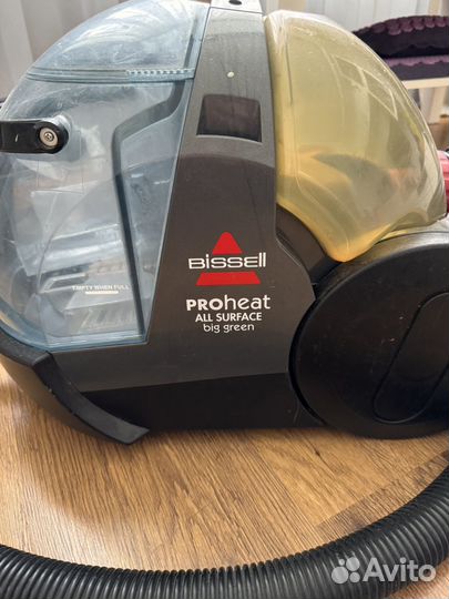Моющий пылесос bissell