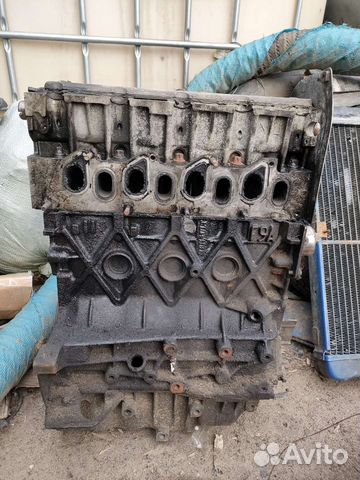 Двигатель F9Q