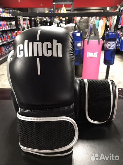 Боксерские перчатки clinch aero