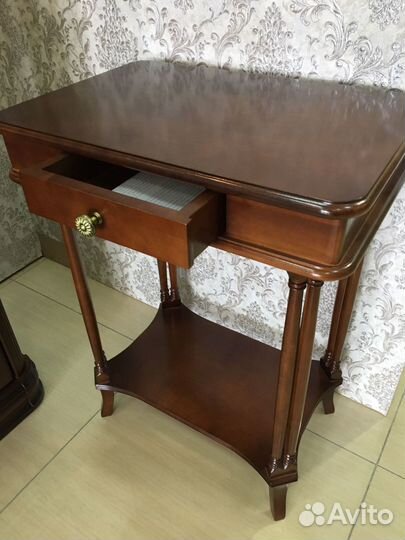 Тумба консоль в прихожую